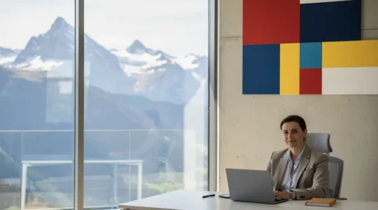 Geschäftsperson am modernen Arbeitsplatz mit symbolischen Sprachblasen in verschiedenen Farben